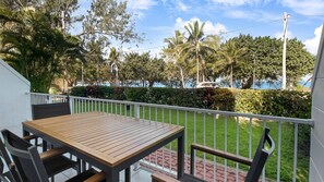 Outdoor dining - Arcadia Beach Unit 1 - Beachfront island Getaway (Arcadia)