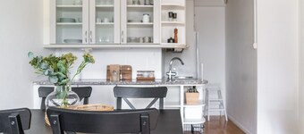 1br apartment with patio in Lauttasaari