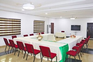 Meeting facility - Pearls Shortlet (Abuja)