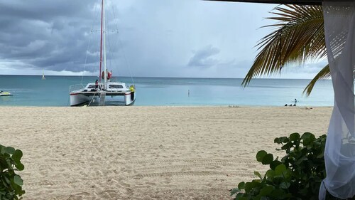 ~Nim's Retreat~ Grand Cayman BWI