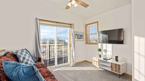 تلفزيون ذكي