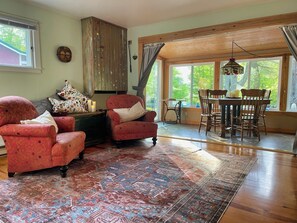 Smart TV - Twin Pines at the Lake -  waterfront access w/ docks, swimming, fishing, boating (Cooperstown)