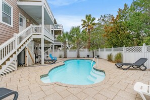 Piscine extérieure, piscine chauffée