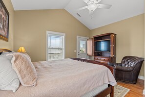 4 bedrooms, free WiFi