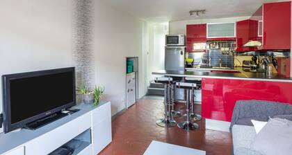 Maison Mareuil - Two Bedroom House, Sleeps 5