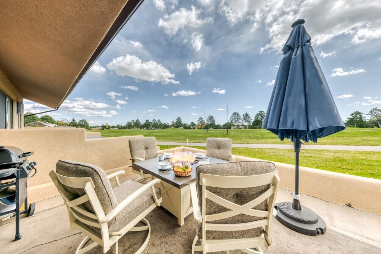 Fancy Like- 2 mi to Alto Lake/golf views/gorgeous!