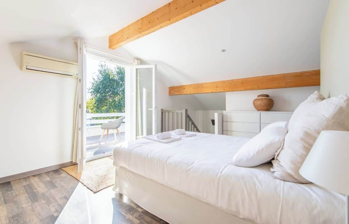 5 chambres, fer et planche à repasser, lit parapluie, Wi-Fi