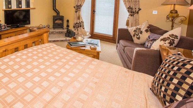 Iron/ironing board (on request), WiFi (free), individually decorated - The Blue Bell Inn (Malton)