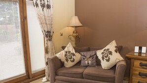 Champagne Junior Suite | Iron/ironing board (on request), WiFi (free), individually decorated - The Blue Bell Inn (Malton)