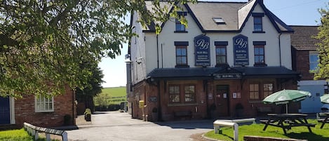 Fachada del alojamiento