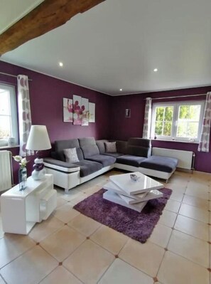 Flachbildfernseher, Tischfußball