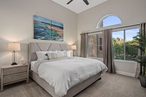 3 bedrooms, desk, iron/ironing board, free WiFi