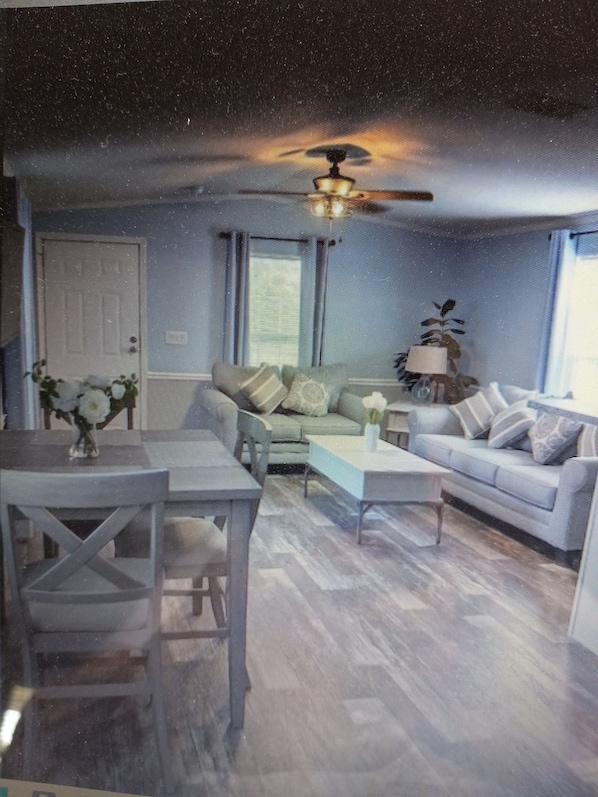 Smart TV, video games