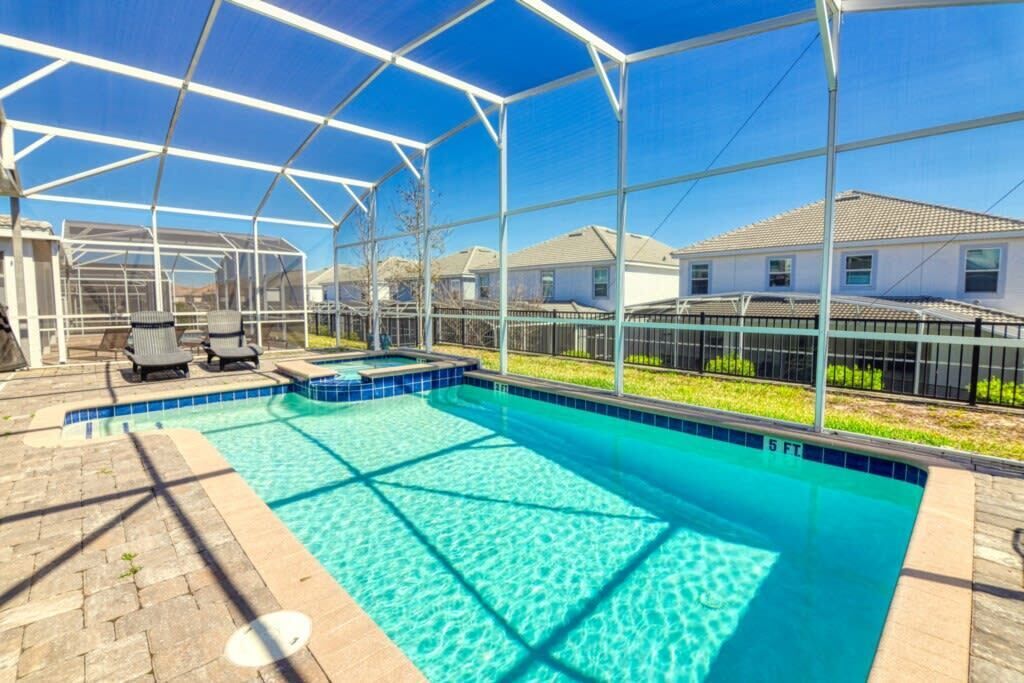 Piscine extérieure