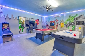 Spielezimmer