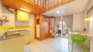 Basic Room, 1 Bedroom (Bueno (withpet)) | 1 bedroom, free WiFi - Gapyeong Bonita Pension (Gapyeong)