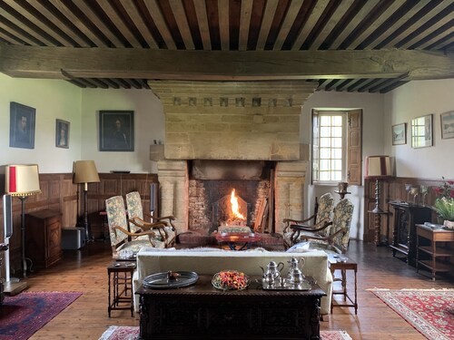 17th century manor house for a complete change of scenery