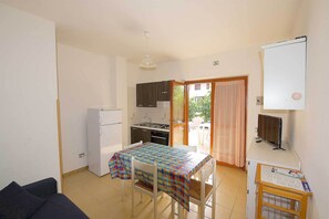 Apartment | Esszimmer