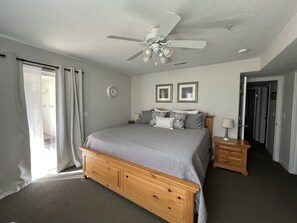 2 chambres, fer et planche à repasser, lit parapluie, Wi-Fi