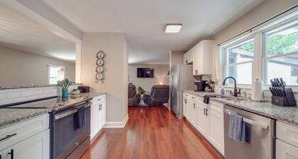 3-BR Family Friendly Fun Find! — Foosball — Piano
