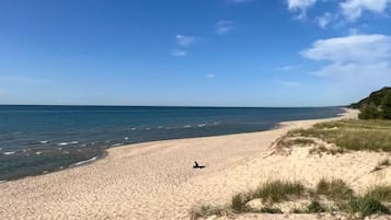 Sun loungers, beach towels