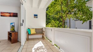 Property grounds - Kareela Court 4 Kareela Avenue 14 - Cosy Kareela Townhouse (Noosa Heads)