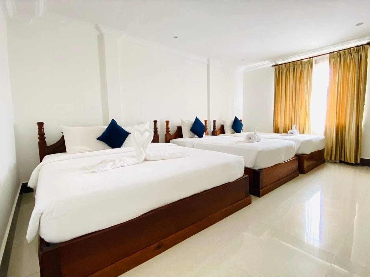 Hypo-allergenic bedding, pillow-top beds, minibar, desk