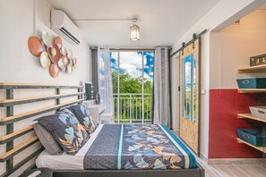 1 chambre, bureau, fer et planche à repasser, Wi-Fi gratuit