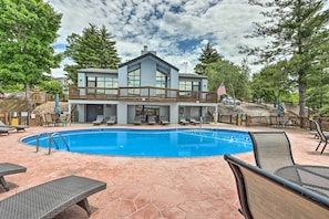Pool - Lakefront Retreat: Prime Osage Beach Location! (Osage Beach)