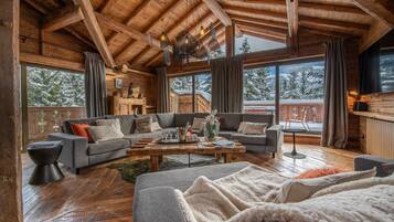 Télévision, chaîne hi-fi