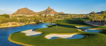 Pickleball, Pool, Spa & Guest House