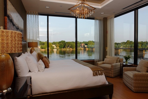 Riverview Suite with Stunning RiverViews | 1 bedroom, premium bedding, Tempur-Pedic beds, in-room safe