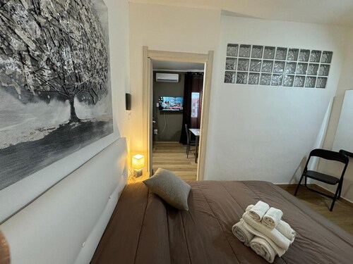 TWO-ROOM APARTMENT IN THE CENTER OF SASSARI