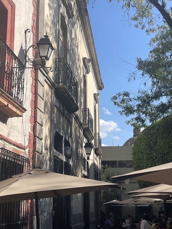 Fachada de la propiedad