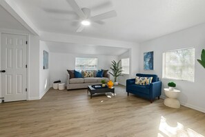 Imagen sin descripción, 4 de 39, botón