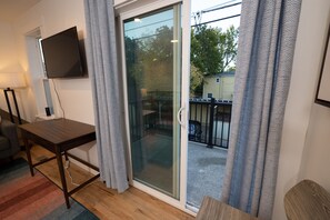 Interior - Charming 2BR Retreat: Private, WiFi, Parking—Now Offering Mid-Term Rentals! (Missoula)