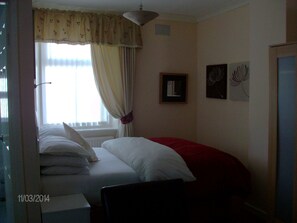 1 bedroom, WiFi - Studio opposite Pleasure Beach (Blackpool)