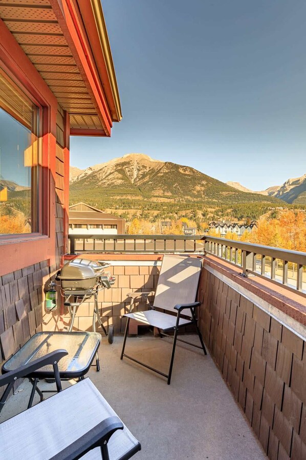 Have an evening BBQ and enjoy the views