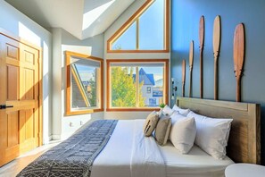 2 habitaciones, tabla de planchar con plancha y cuna de viaje