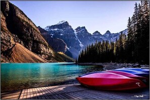 Bathtub, eco-friendly toiletries, hair dryer, towels