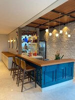 Bar (en la propiedad)