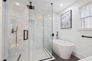 Combined shower/tub, hair dryer, towels, soap