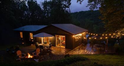 NEW Enchanting Mohican Getaway w/ Poker&Pool Table