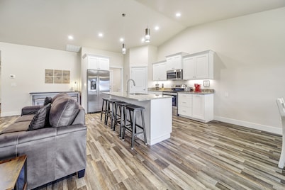 Comfortable New Home in Broadmoor Subdivision