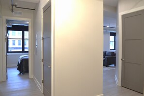 2 chambres, fer et planche à repasser, lit parapluie, Wi-Fi gratuit