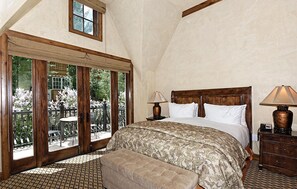 4 camere, ferro/asse da stiro, Wi-Fi gratuito, lenzuola