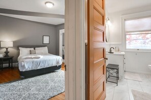 2 bedrooms, free WiFi