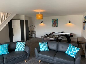 Game room - The Mariners' Beacon Torquay (Torquay)