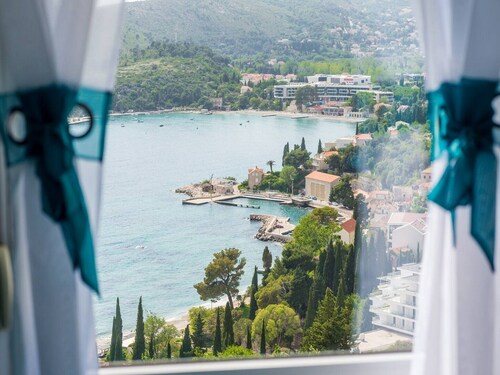 Apartments Villa Soleil - Superior Two Bedroom Apartment with Balcony and Sea View
