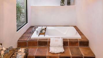 Family Villa, 2 Bedrooms | Bathroom | Shower, rainfall showerhead, free toiletries, hair dryer